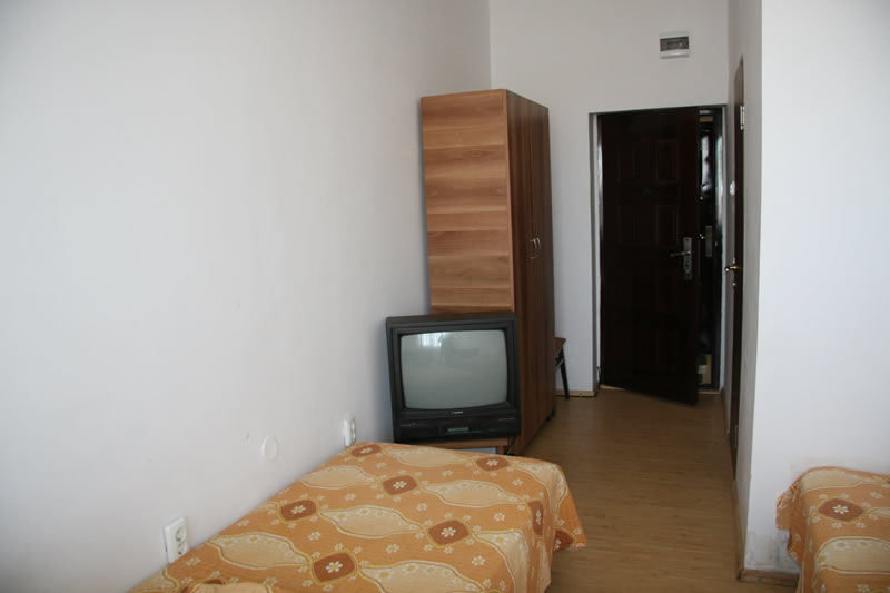 hostel-casa-dobrescu-isalnita-6